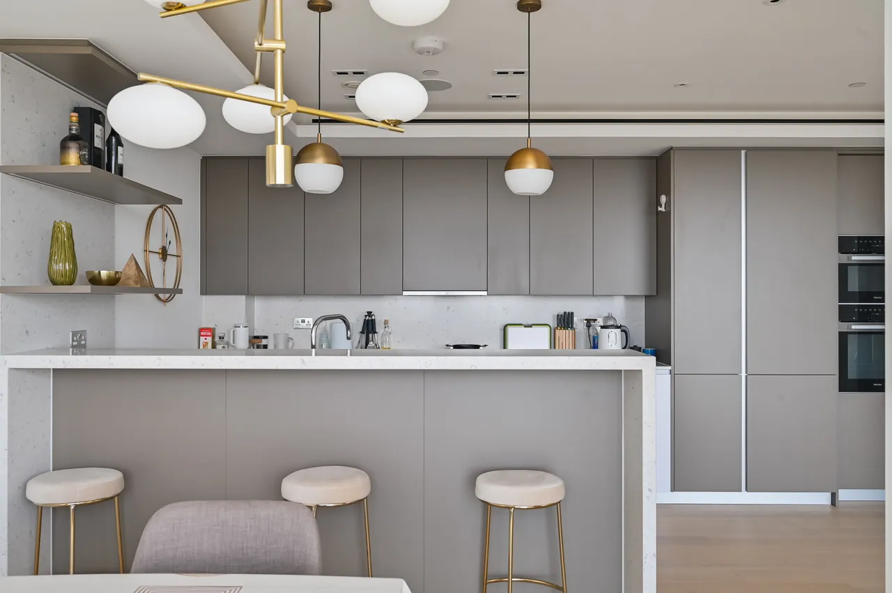 Apartment 230, Carrara Tower, LONDON, photo 2