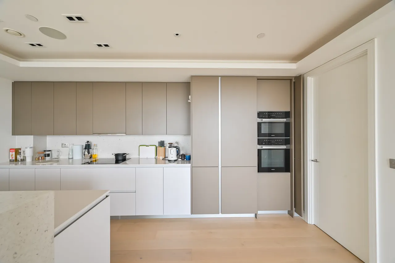 Apartment 230, Carrara Tower, LONDON, photo 9