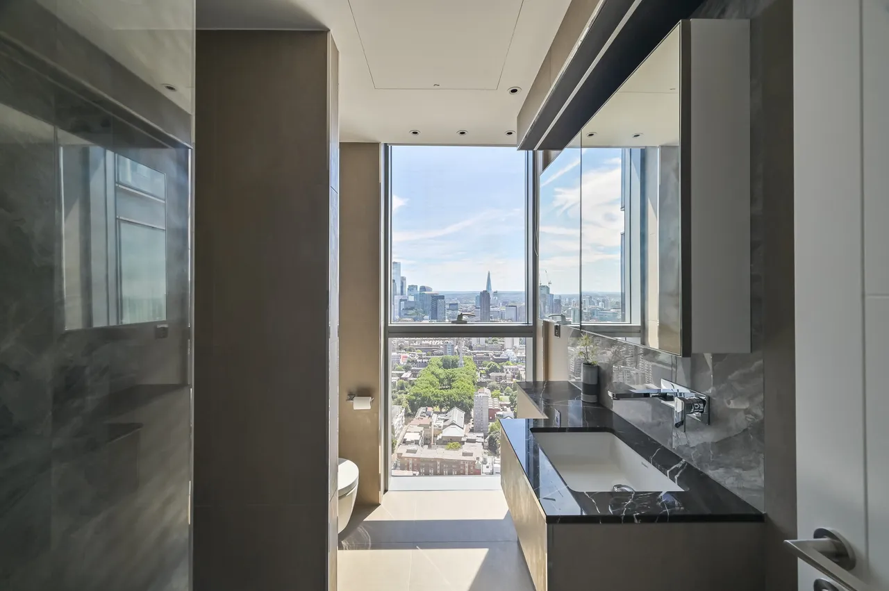 Apartment 230, Carrara Tower, LONDON, photo 8