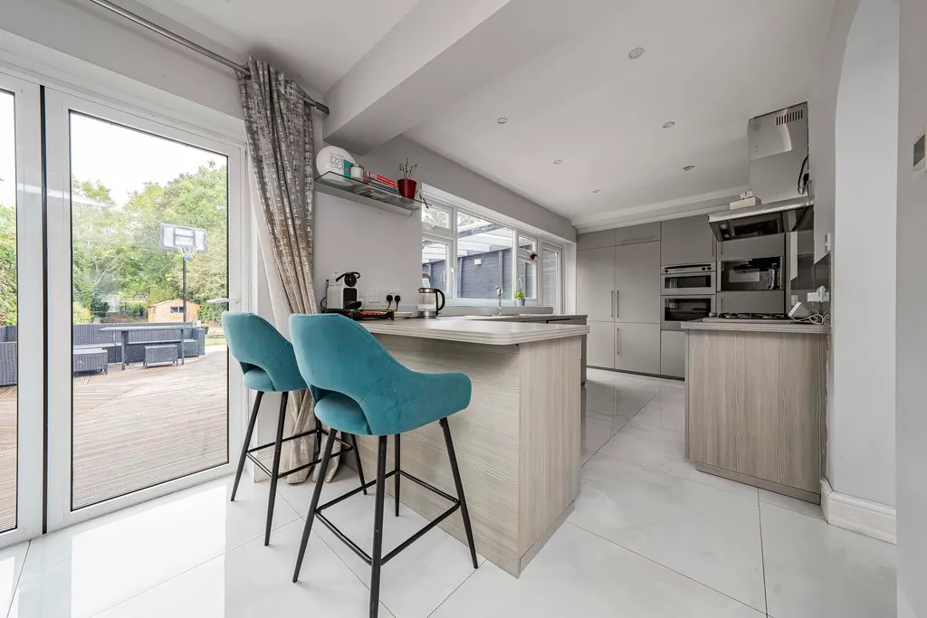 Hercies Road, Hillingdon, photo 5