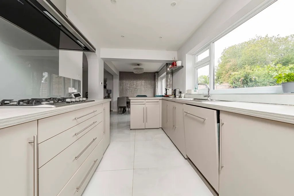 Hercies Road, Hillingdon, photo 24