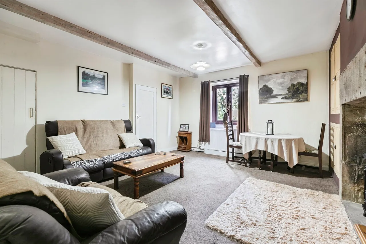 The Cross, Silkstone, S75, photo 6
