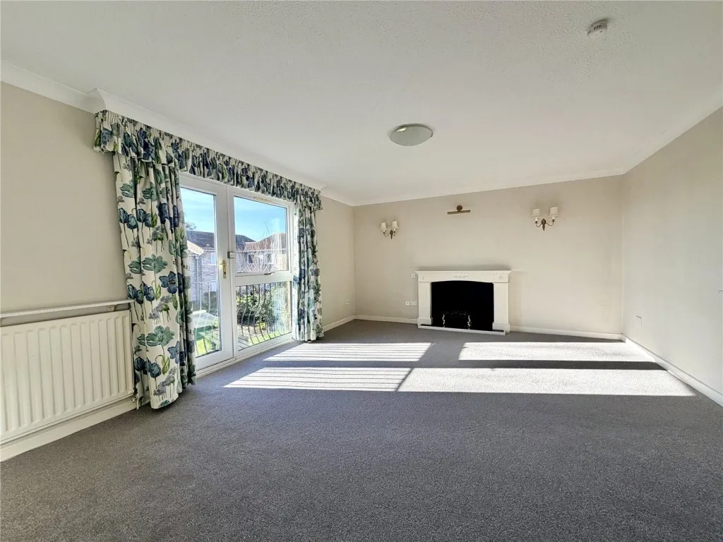 Belmore Lane, Lymington, photo 5