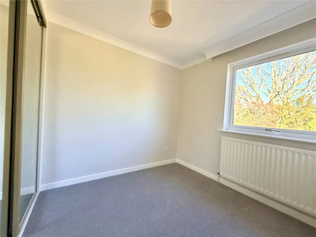 Belmore Lane, Lymington, photo 9