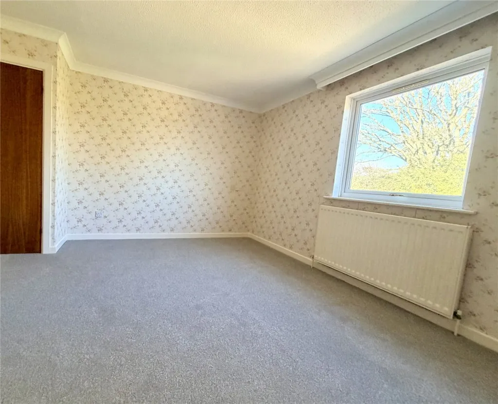 Belmore Lane, Lymington, photo 6