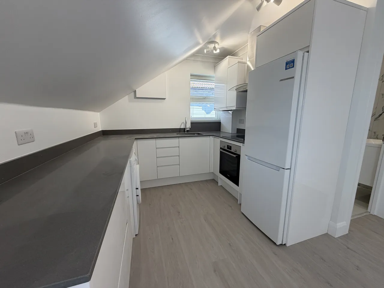 1 bed flat to rent, Marine Parade West, Clacton On Sea, CO15