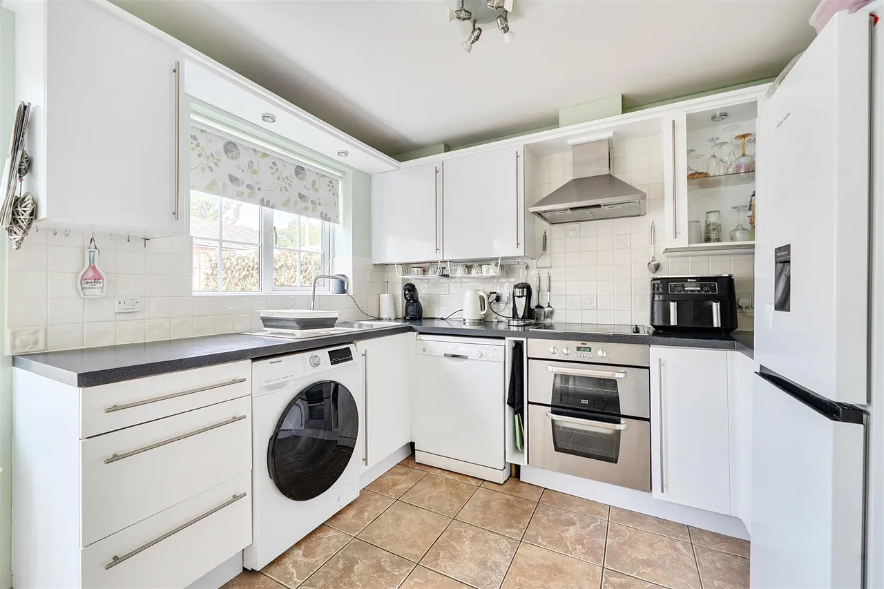 Thyme Avenue, Whiteley, photo 6