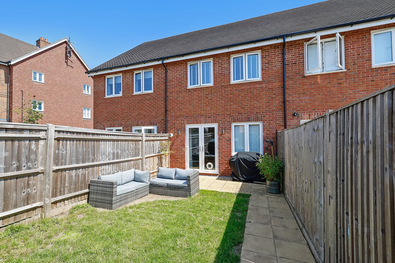 Elson Road, Horley, RH6, photo 3