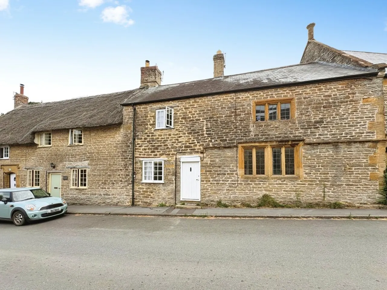 The High Street, Yetminster, DT9, photo 13