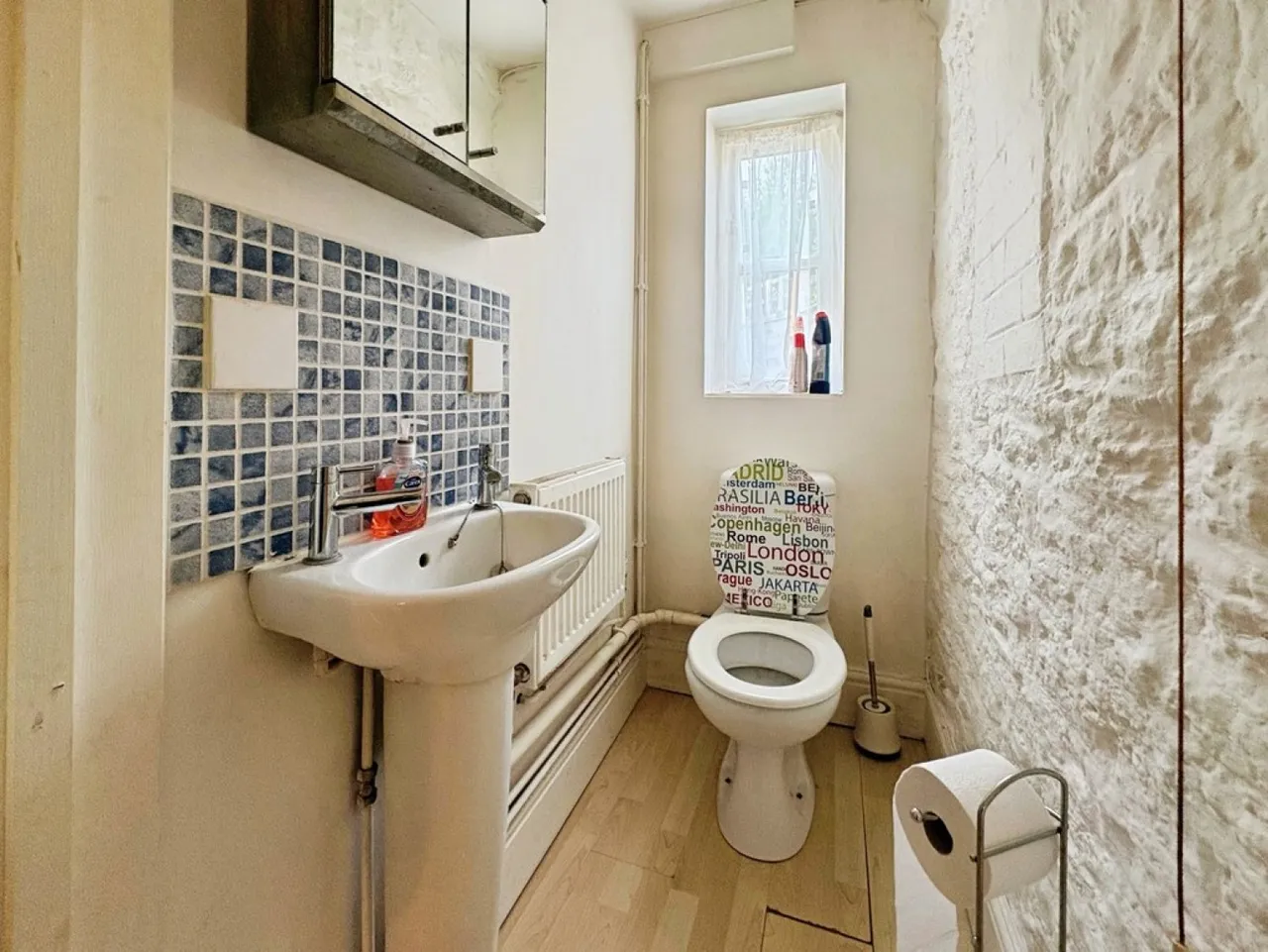 The High Street, Yetminster, DT9, photo 6