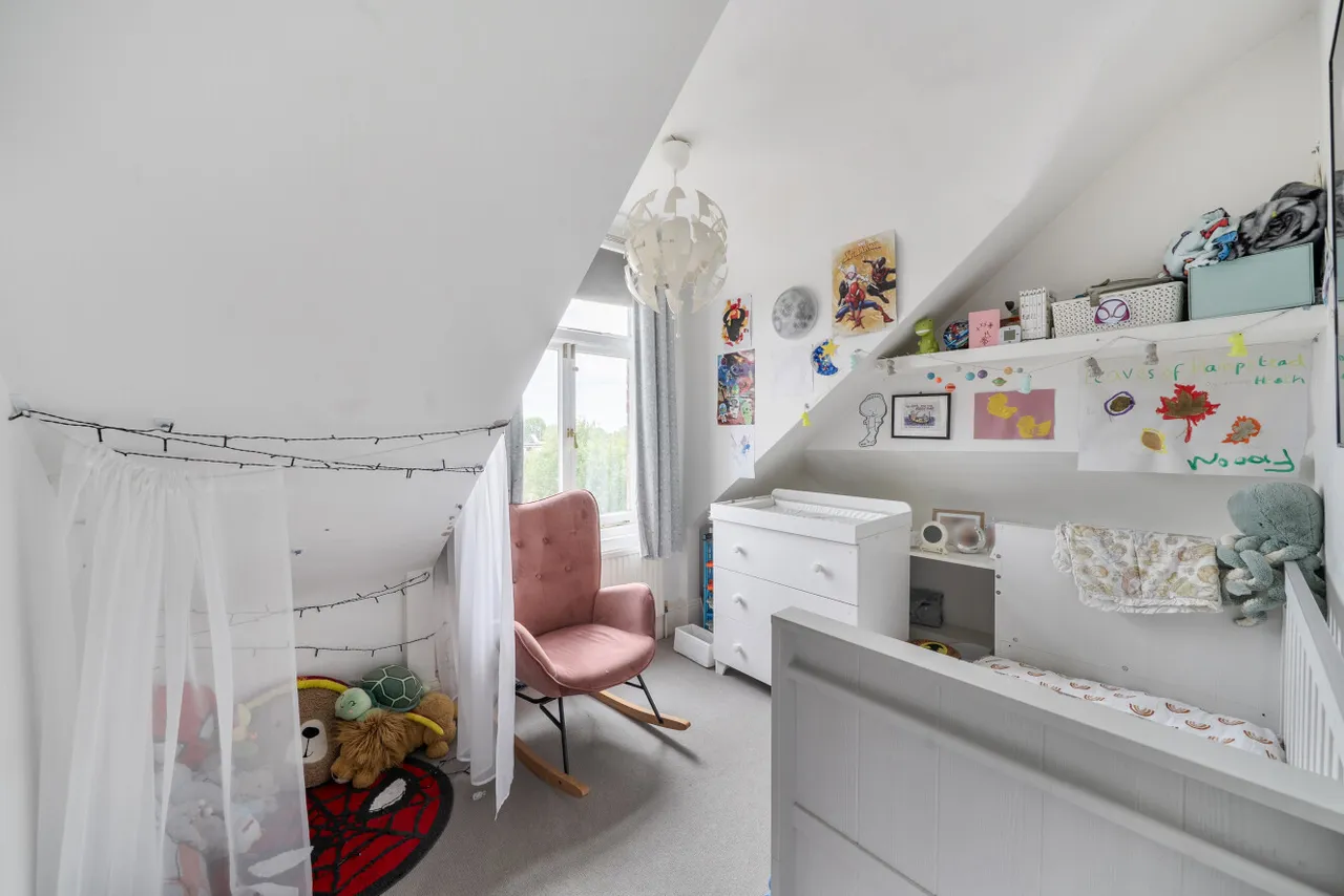 Nelson Road, London, N8, photo 9