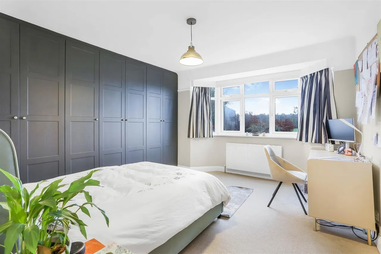 Northey Avenue, South Cheam, SM2 7HR, photo 24