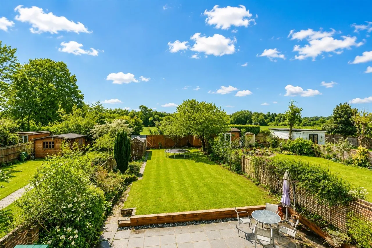 Northey Avenue, South Cheam, SM2 7HR, photo 15