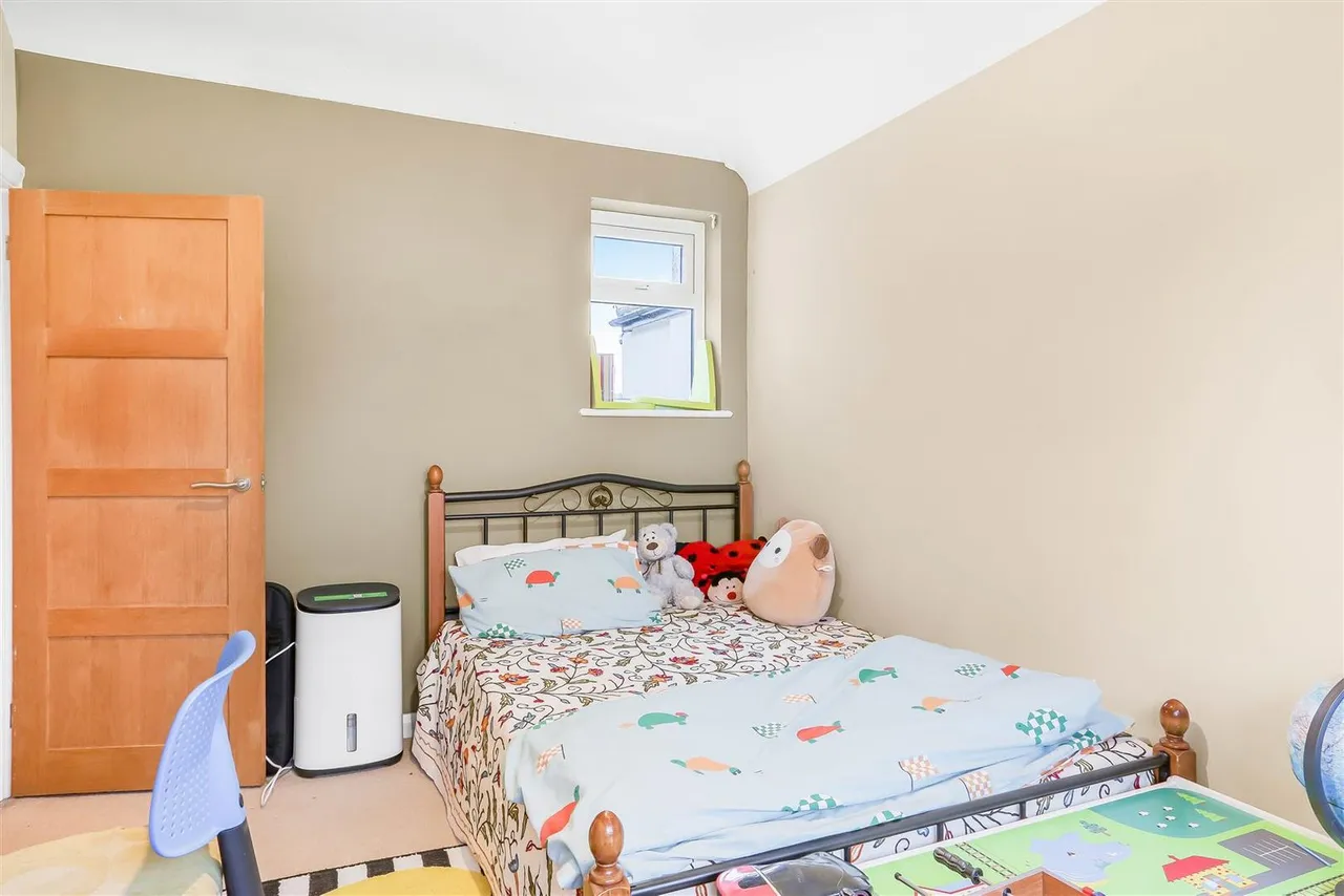 Northey Avenue, South Cheam, SM2 7HR, photo 25