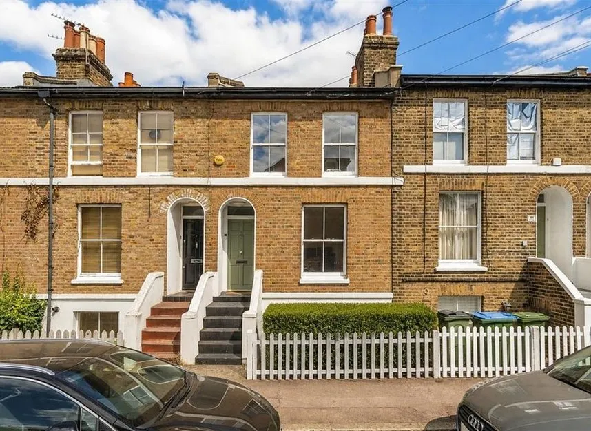 3 bed house for sale — Lizban Street, Blackheath, SE3