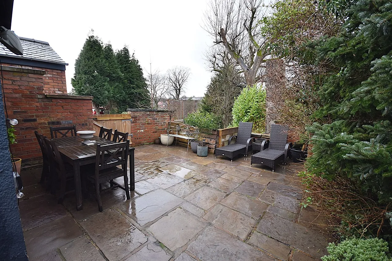 Byrons Lane, Macclesfield, photo 16