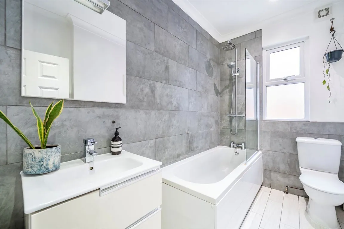Tenham Avenue, SW2, photo 7