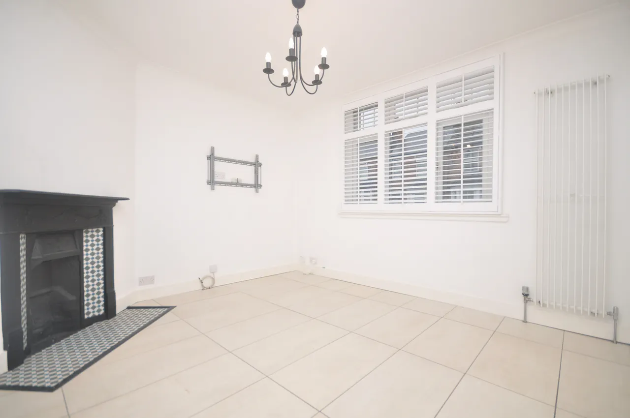 37 Bishop Road, Chelmsford, Essex, CM1 1PX, photo 4
