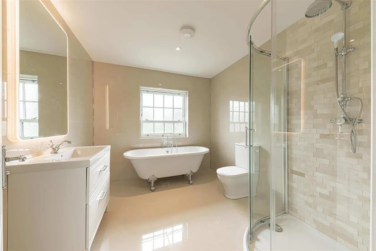 Rose Hill, Ash, Canterbury, Kent, CT3 2HJ, photo 11