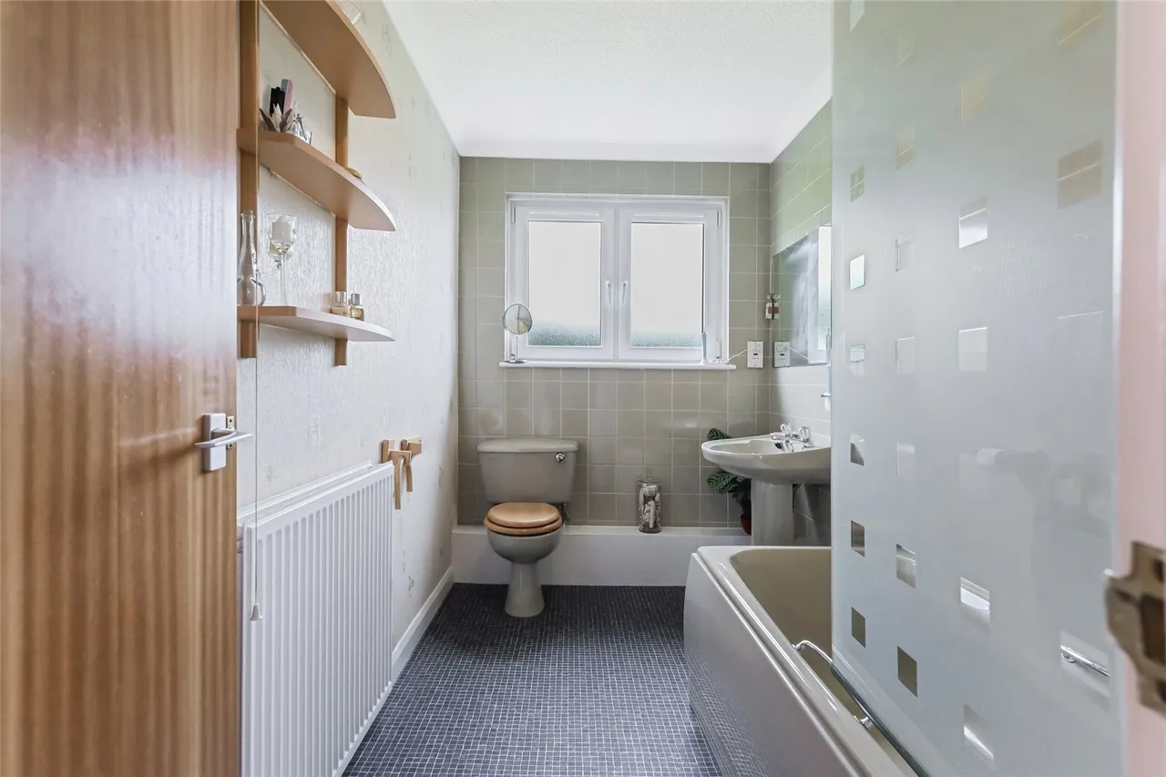 Windsor Gardens, Largs, North Ayrshire, KA30, photo 11