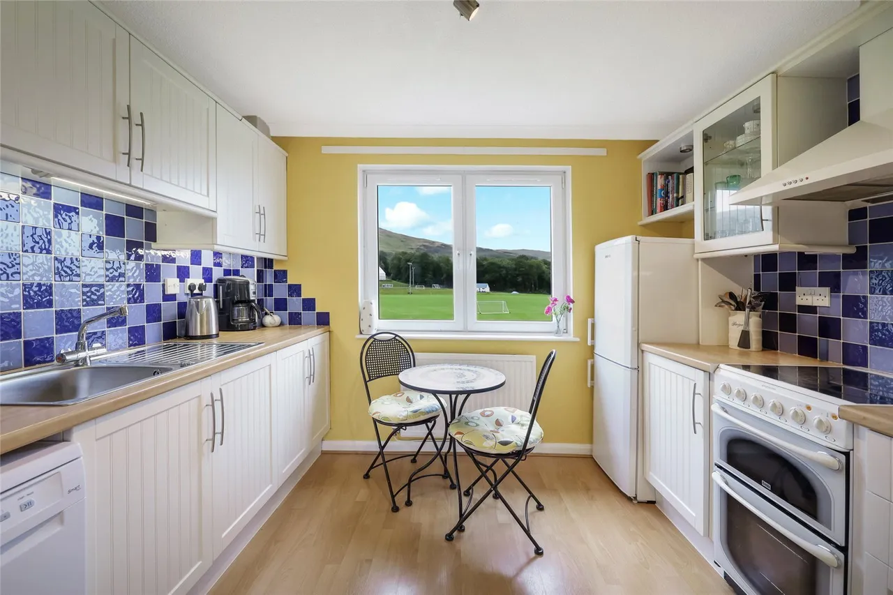 Windsor Gardens, Largs, North Ayrshire, KA30, photo 5