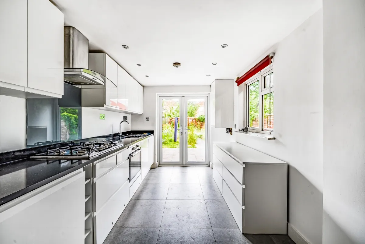Temple Road, London, NW2, photo 2