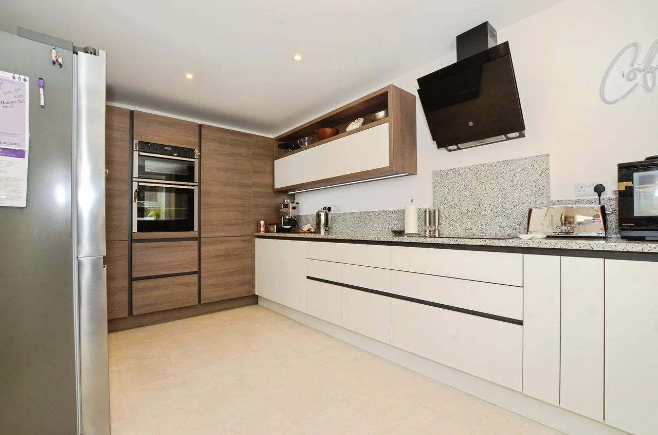 Hartfield Avenue, Elstree, WD6, photo 6