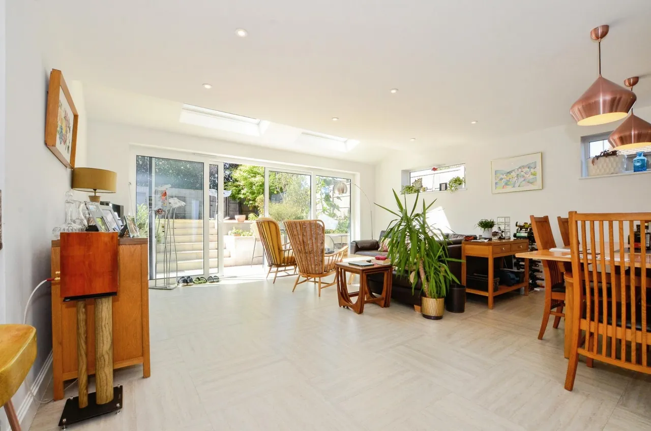 Hartfield Avenue, Elstree, WD6, photo 3