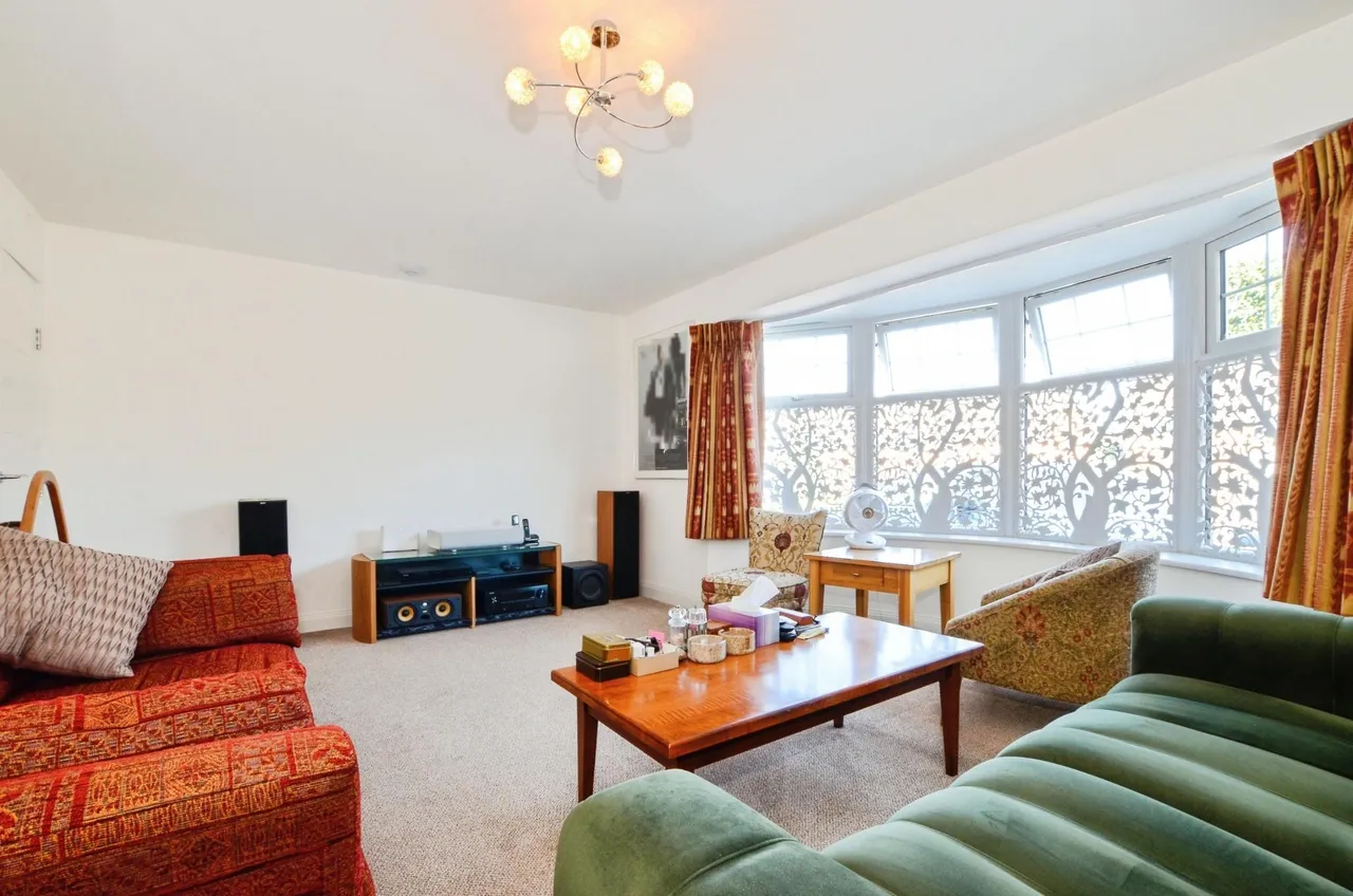 Hartfield Avenue, Elstree, WD6, photo 9