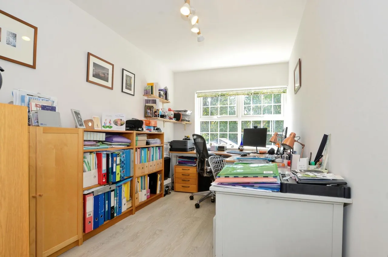 Hartfield Avenue, Elstree, WD6, photo 15
