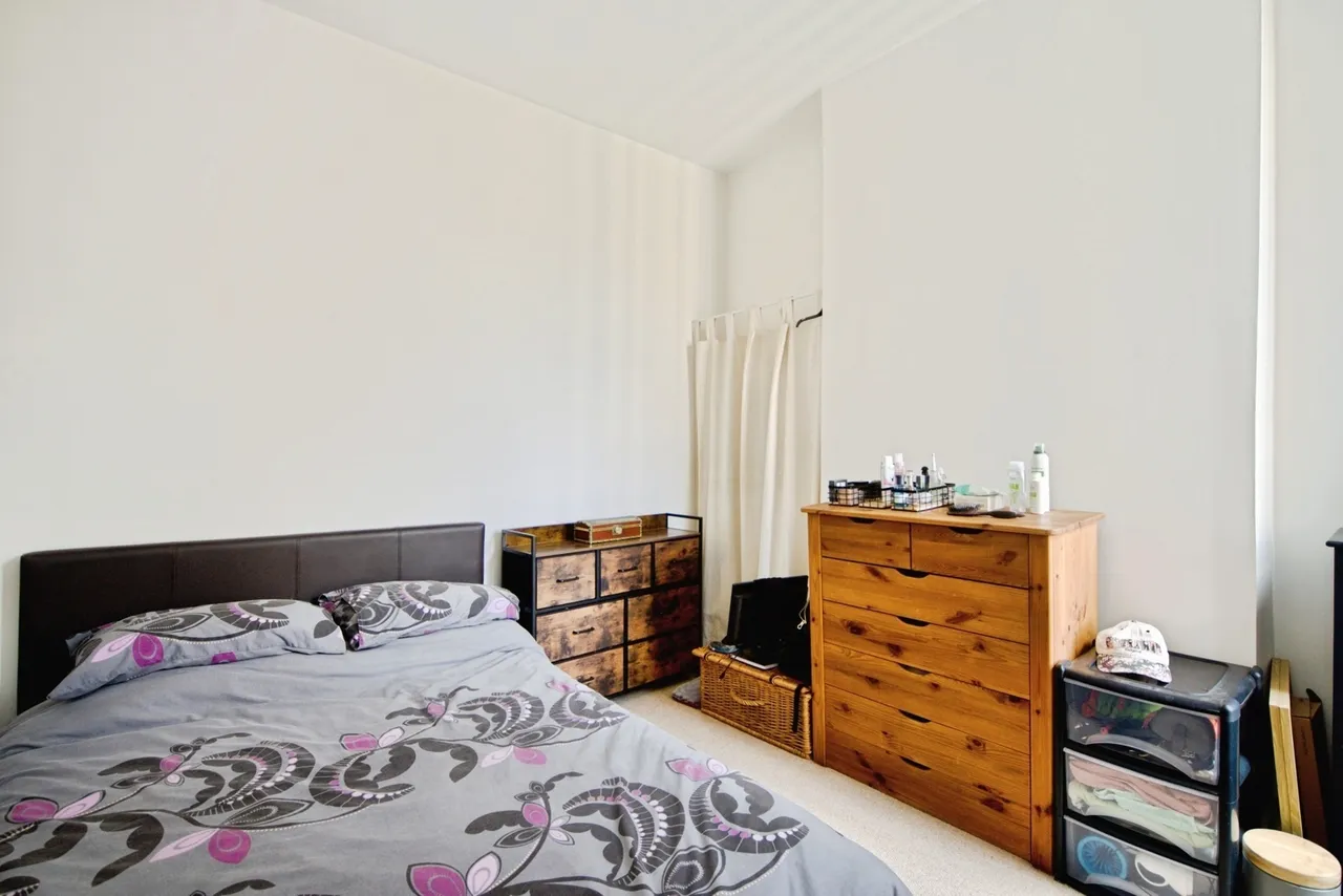 Arcadian Gardens, London, N22, photo 16