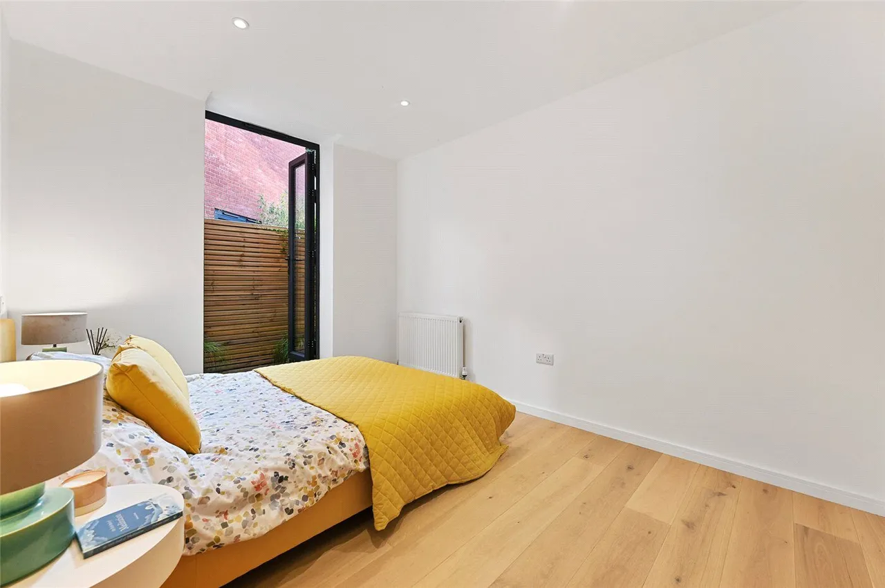 Jeddo Road, London, W12, photo 11