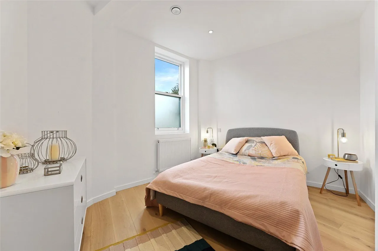 Jeddo Road, London, W12, photo 8