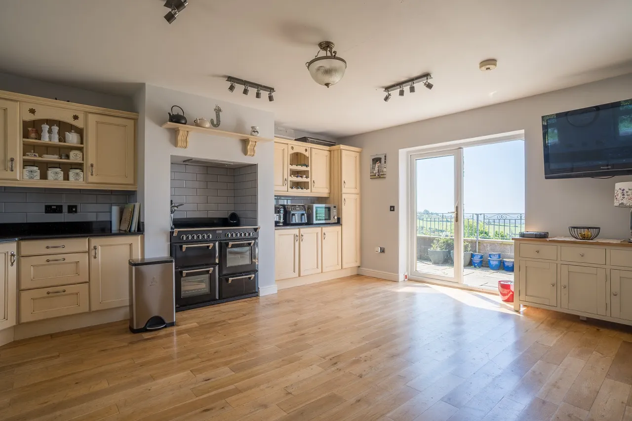 Garth Y Hafod, Garnfadryn, Pwllheli, Gwynedd, LL53 8TG, photo 6