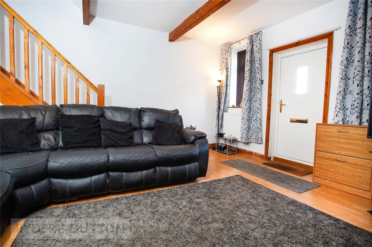 Rochdale Road, Firgrove, OL16, photo 3