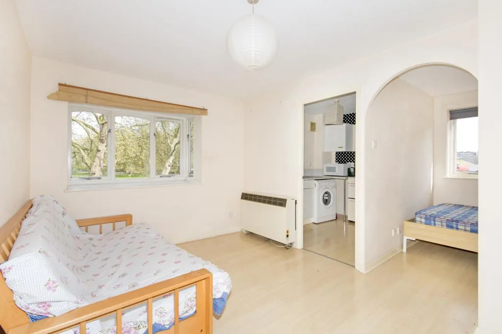 Grinstead Road, London, SE8, photo 6