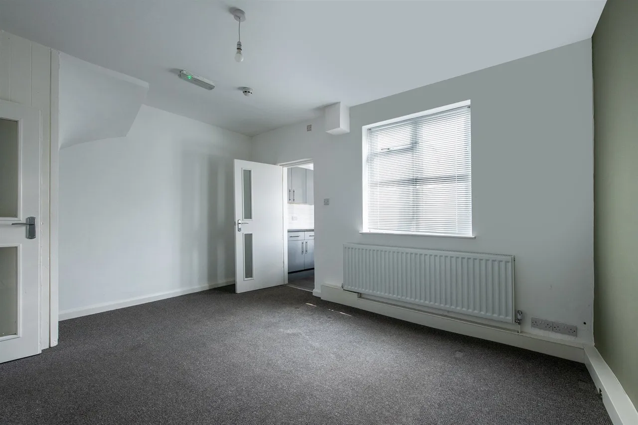 Montpelier Road, Nottingham, NG7, photo 8