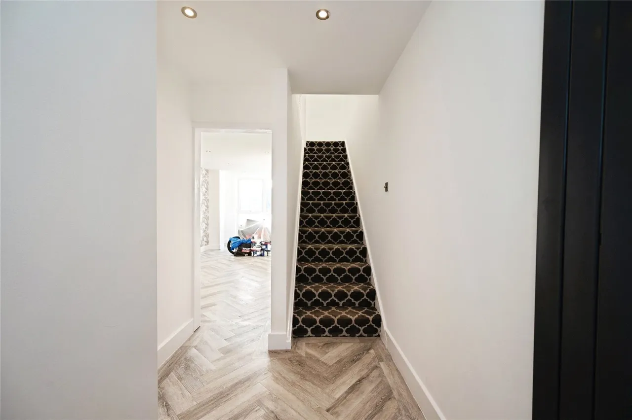 Creek Road, Hayling Island, PO11, photo 12