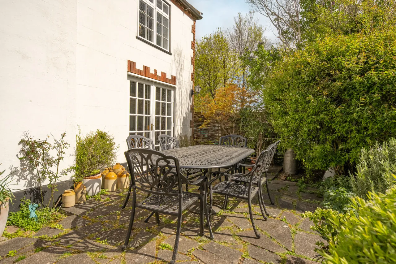 Bullocks Farm Lane, High Wycombe, HP14, photo 22