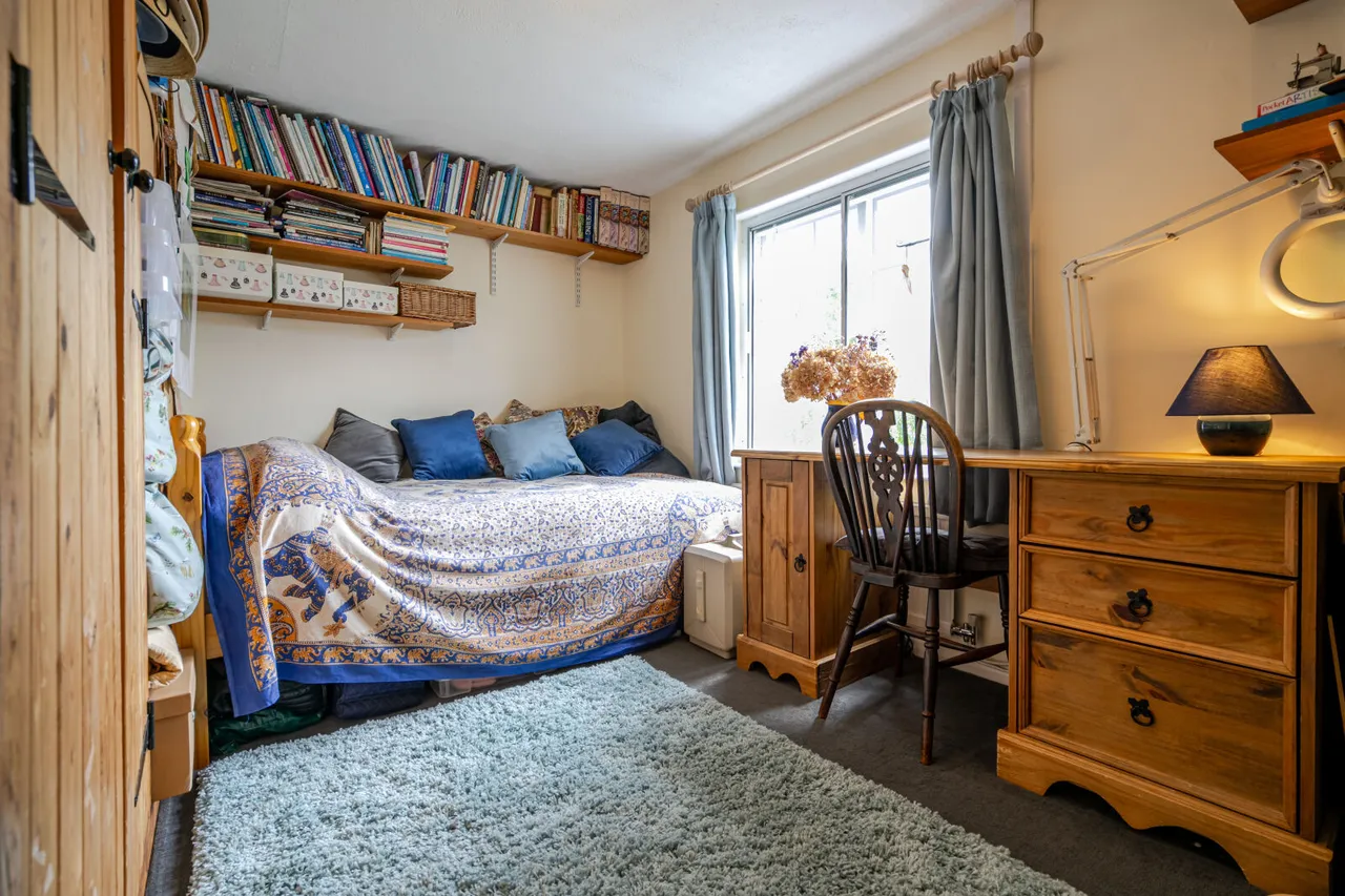 Bullocks Farm Lane, High Wycombe, HP14, photo 19