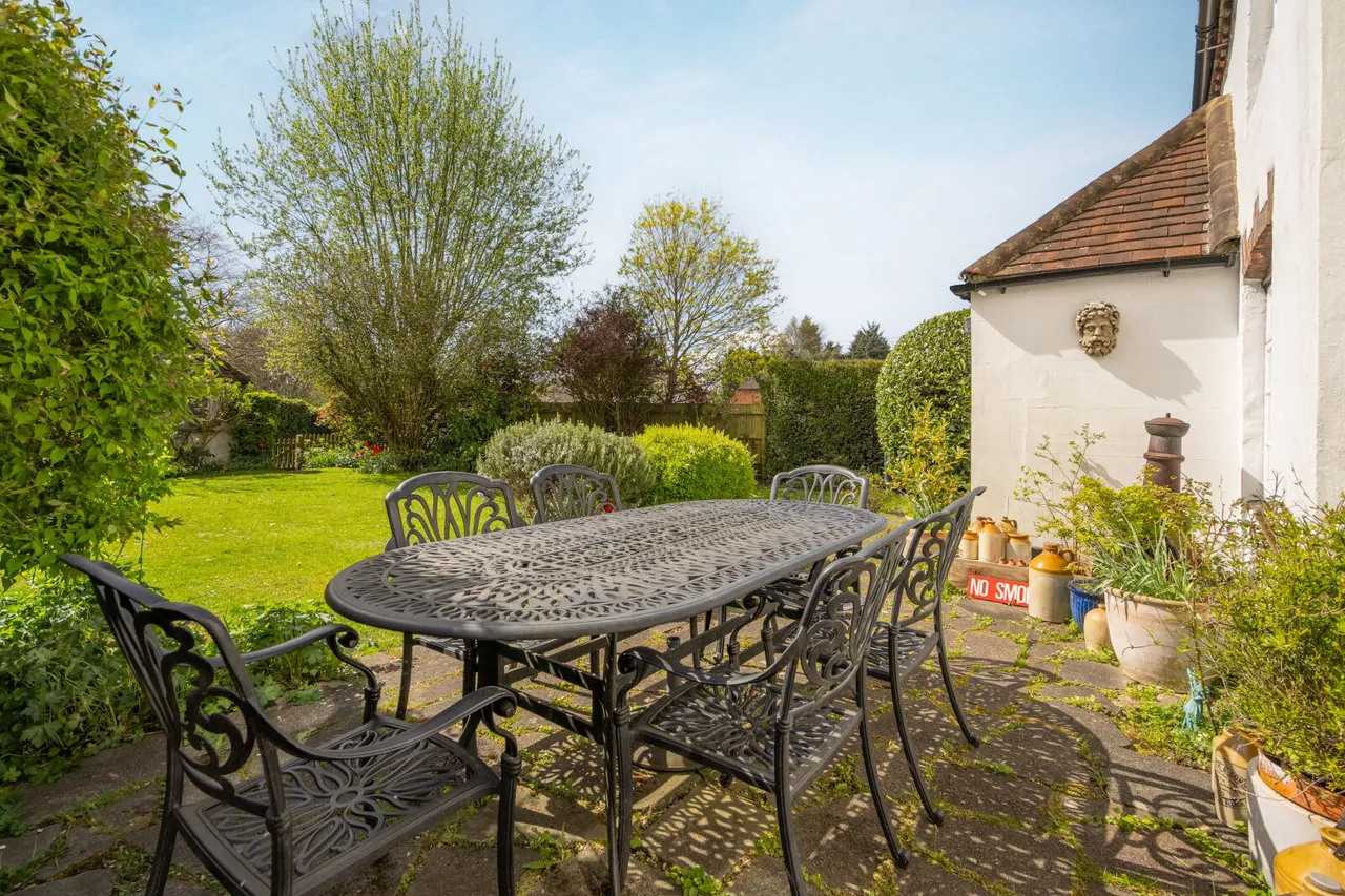Bullocks Farm Lane, High Wycombe, HP14, photo 2