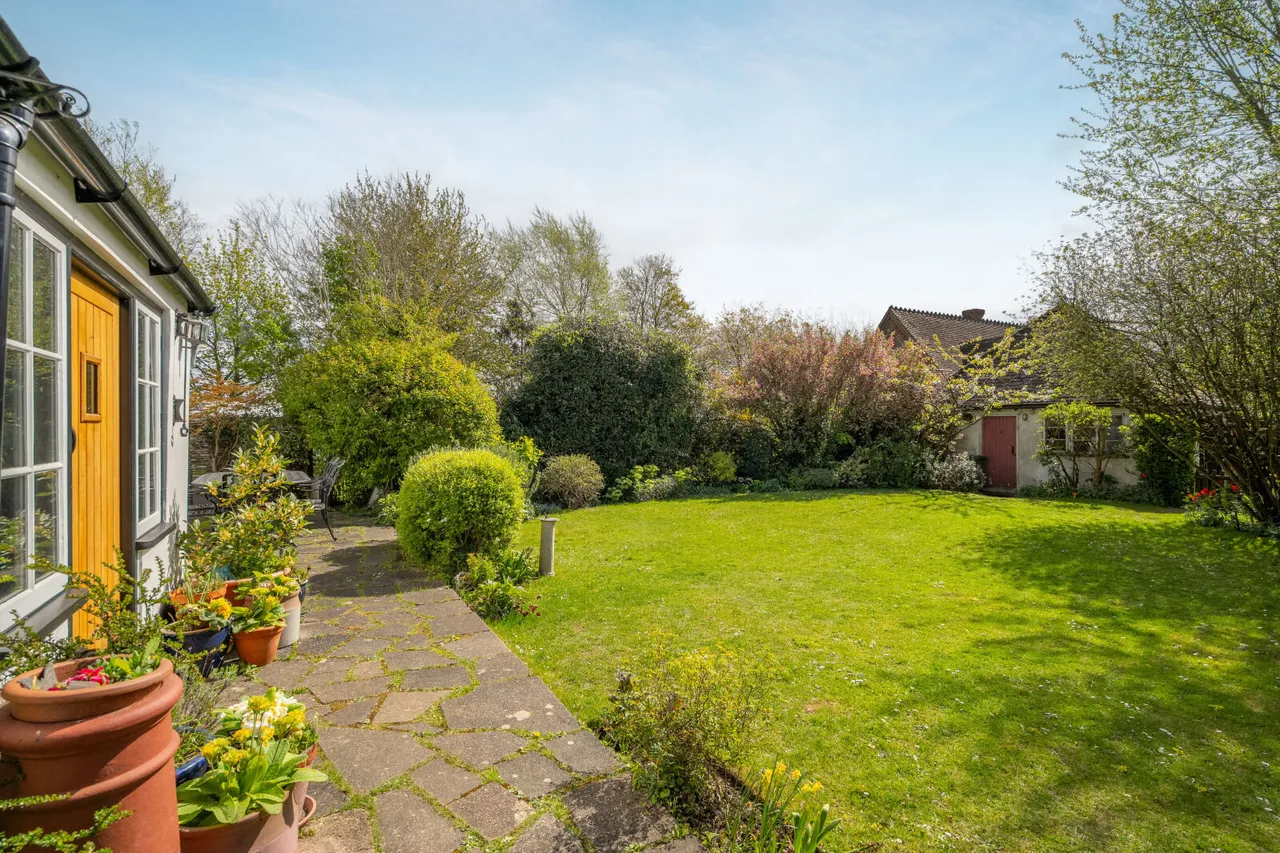 Bullocks Farm Lane, High Wycombe, HP14, photo 3