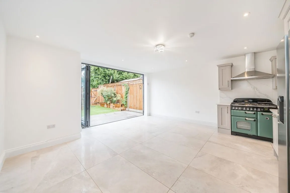 Northfield Avenue, W13, photo 7