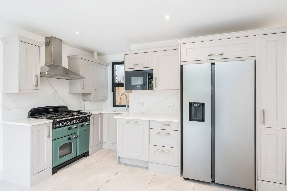 Northfield Avenue, W13, photo 3