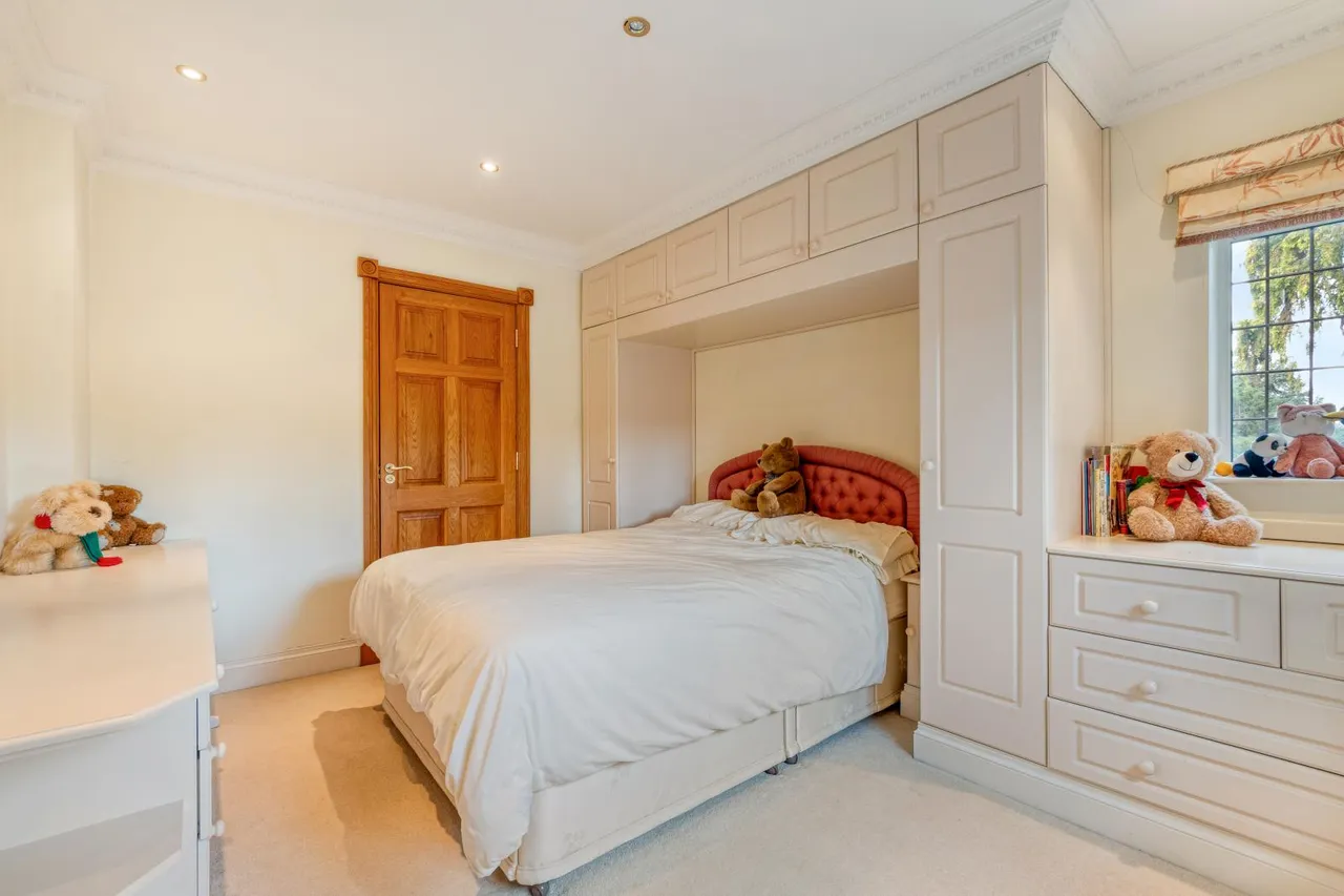The Drive, Cheam, SM2, photo 17