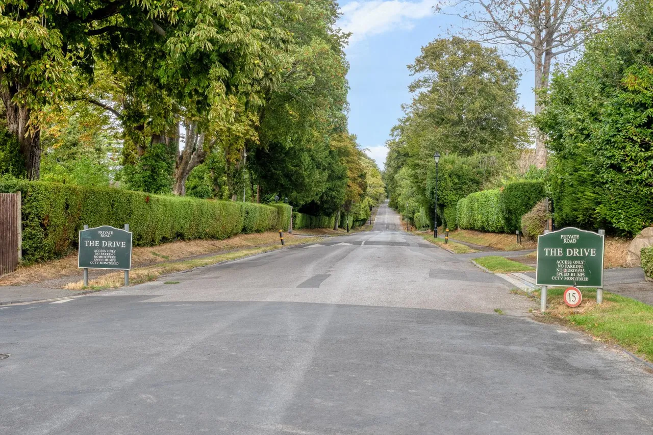 The Drive, Cheam, SM2, photo 25