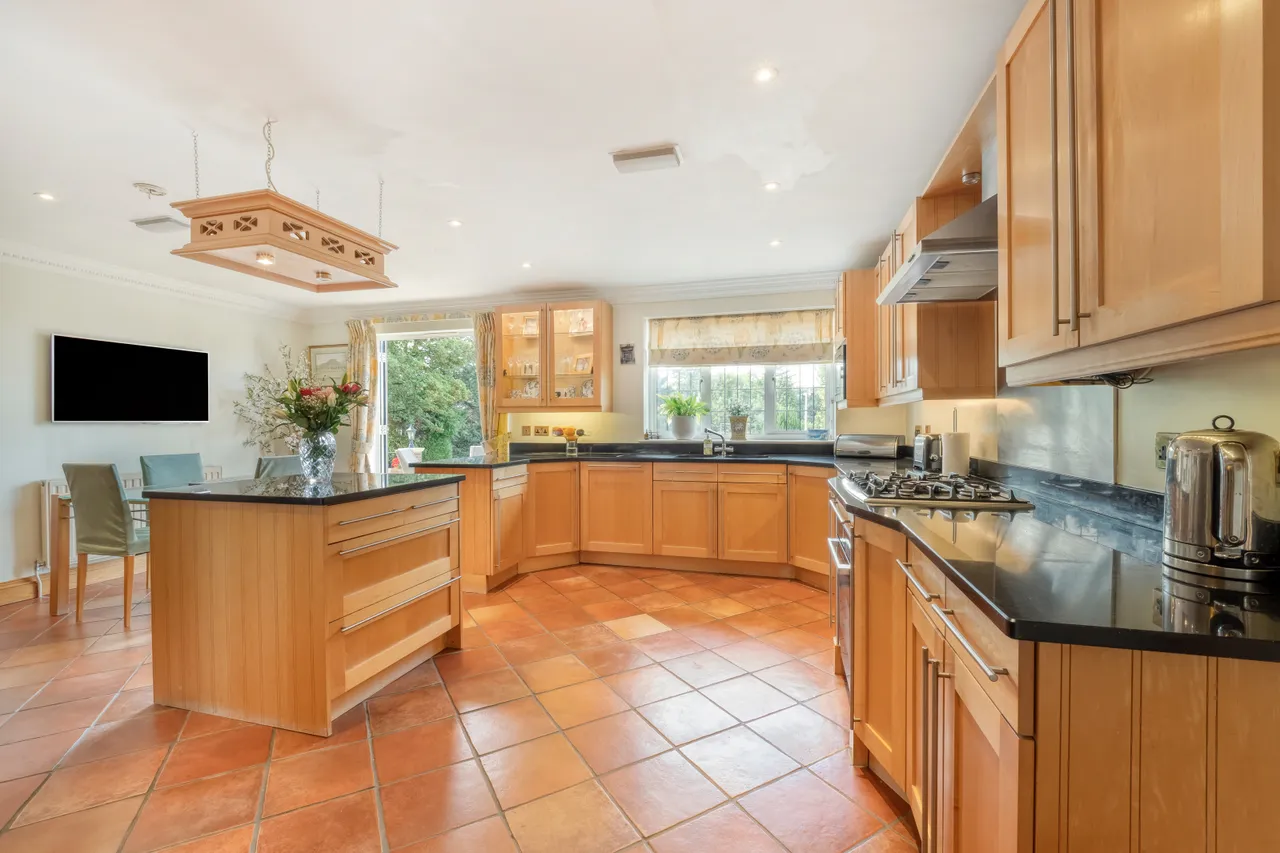 The Drive, Cheam, SM2, photo 12