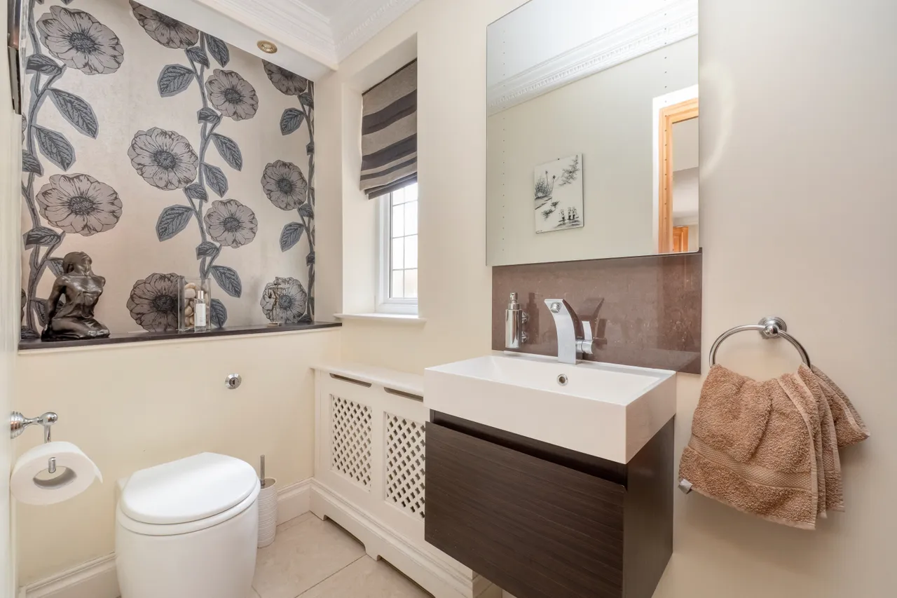 The Drive, Cheam, SM2, photo 14