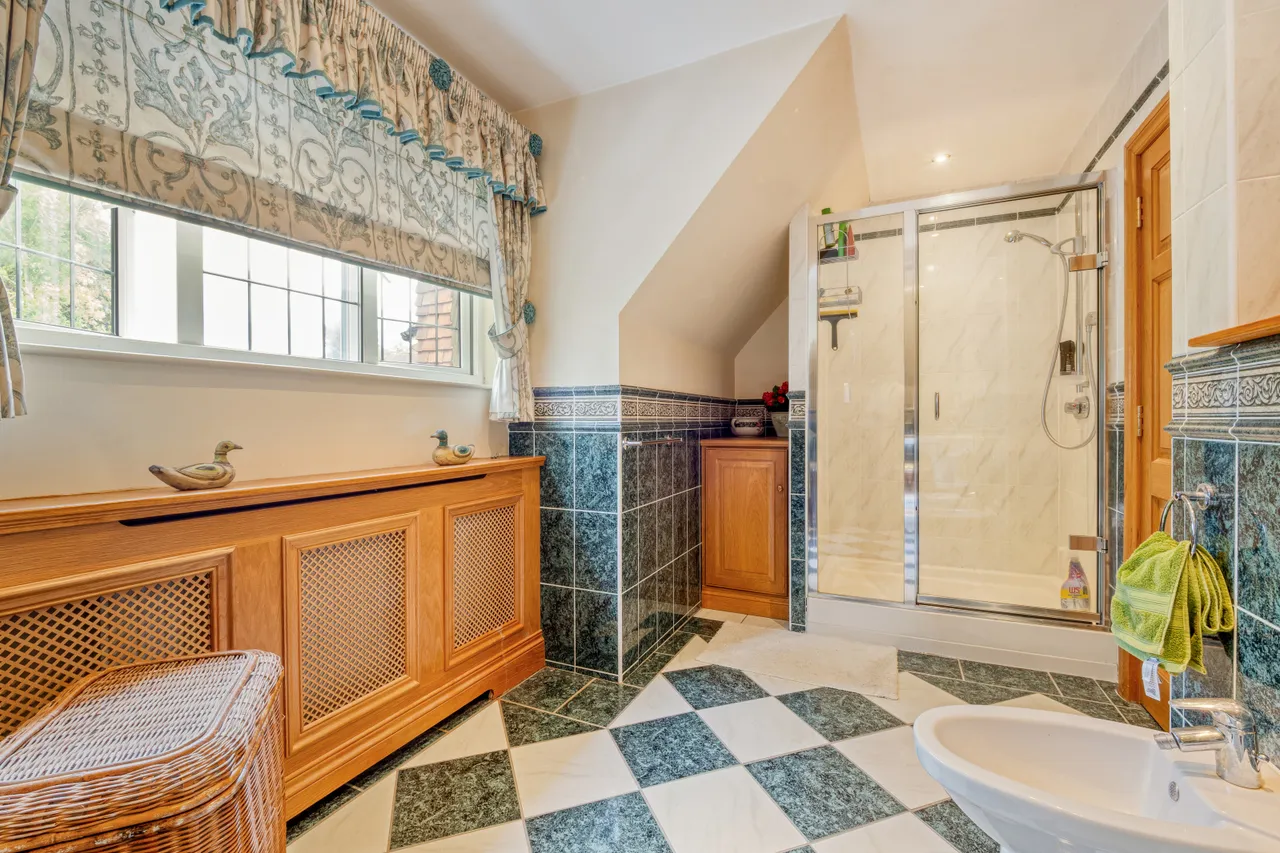 The Drive, Cheam, SM2, photo 20
