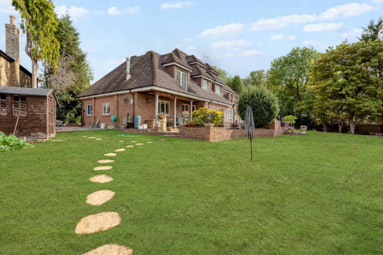The Drive, Cheam, SM2, photo 27